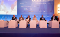 Posidonia Forum: Λιμάνια, ανθρώπινο δυναμικό και υπερτουρισμός στο επίκεντρο των συζητήσεων