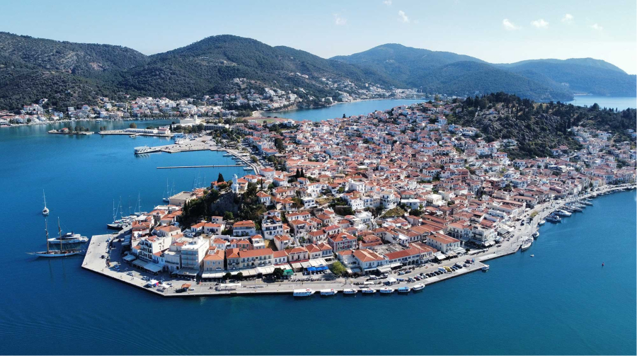 Ηνωμένα Αραβικά Εμιράτα: Επένδυση 11 εκατ. ευρώ στον Πόρο για καθαρή ενέργεια και ηλεκτροκίνηση