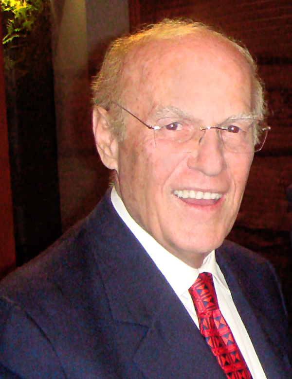 Απεβίωσε ο γνωστός επιχειρηματίας της DUR, Νικόλαος Θ. Δούρος