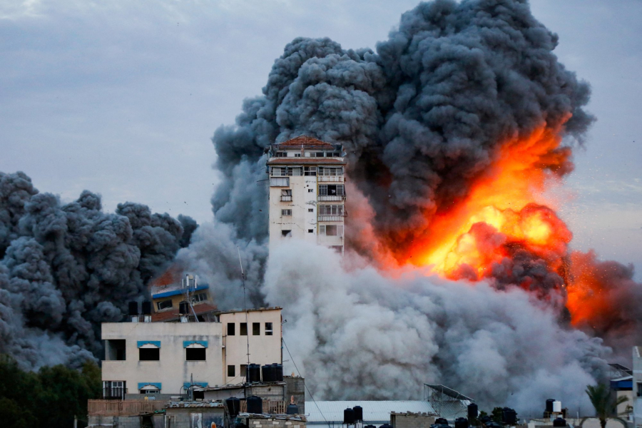 Συνεχίζονται οι σφοδροί βομβαρδισμοί του Ισραήλ στη Λωρίδα της Γάζας