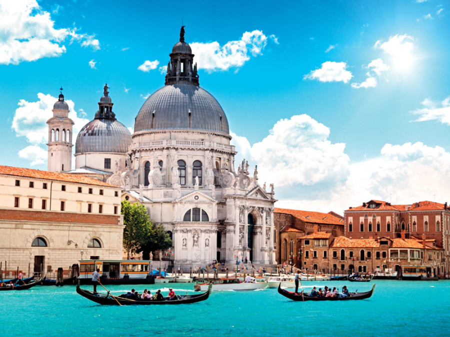 UNESCO: Εκτός λίστας των Μνημείων Παγκόσμιας Κληρονομιάς η Βενετία