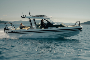 Η Riginos Yachts αναλύει τις διεθνείς τάσεις στα RIB Tenders: Στροφή σε μεγαλύτερα και υψηλότερης αξίας μοντέλα