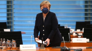 Μέρκελ: Η αναστολή εφαρμογής των πατεντών μπορεί να επηρεάσει την ποιότητα των δόσεων των εμβολίων