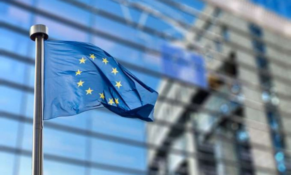 ΕΕ: Δεκαεννέα χώρες-μέλη καλούν την ΕΤΕπ να χρηματοδοτήσει τον εξοπλισμό της Ευρώπης έναντι της Ρωσίας