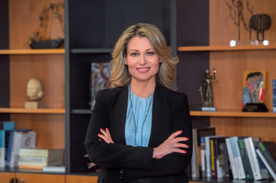 Στο Global Regulatory Forum του Bloomberg, η Βασιλική Λαζαράκου