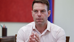 Κασσελάκης: Επίσκεψη στο υπ. Εθνικής Άμυνας - Θα ενημερωθεί για τα F-35