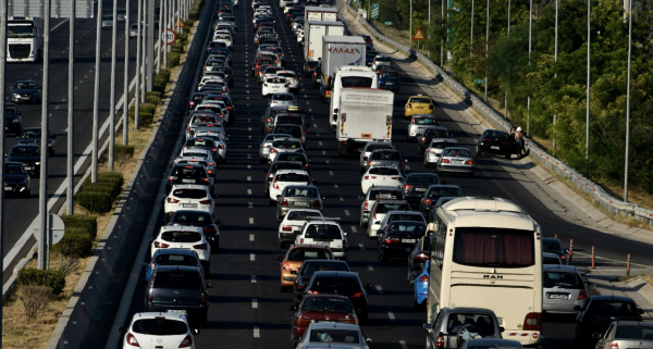 Νέος ΚΟΚ: Ποινές στον οδηγό, όχι στο αυτοκίνητο - Νέο όριο ταχύτητας