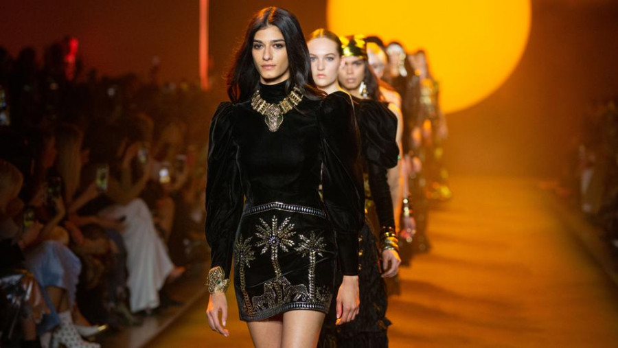 Επιστρέφουν τα ντεφιλέ στην Εβδομάδα Μόδας της Νέας Υόρκης