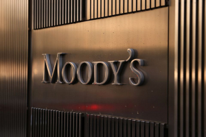 Moody's: Αναβάθμισε πέντε ελληνικές τράπεζες ο οίκος