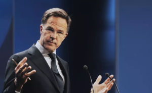 ΝΑΤΟ για παραβιάσεις ρωσικών drones: «Θα υπερασπιστούμε κάθε σπιθαμή εδάφους»