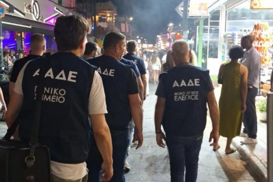 ΑΑΔΕ: Νέα λουκέτα και πρόστιμα σε Ρόδο, Πάρο, Κρήτη, Ύδρα και Κέρκυρα