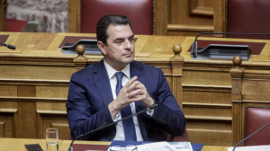 Πρόστιμο 2 εκατ. ευρώ για παραπλανητικές εκπτώσεις στην Dixons