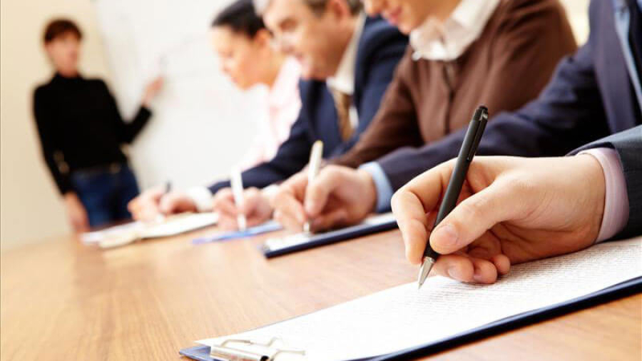 Παράταση, έως 14/10, του προγράμματος κατάρτισης 150.000 εργαζομένων