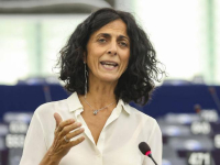 Qatargate: Η Μαρία Αρένα παραιτήθηκε από την προεδρία υποεπιτροπής της Κομισιόν