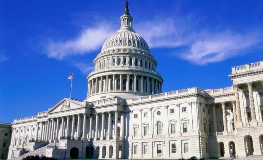 ΗΠΑ: Πρόοδος στις διαπραγματεύσεις για το ν/σ κοινωνικών δαπανών άνω των 3,5 τρισ. δολαρίων