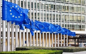 ΕΕ: Η Αμερικανίδα Φιόνα Σκοτ Μόρτον αποσύρεται από τη θέση της επικεφαλής οικονομολόγου ανταγωνισμού
