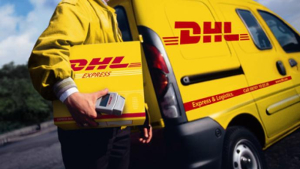 DHL Group: Δημιουργεί κέντρο υλικοτεχνικής υποστήριξης προϊόντων τεχνολογίας EV, στη Σανγκάη