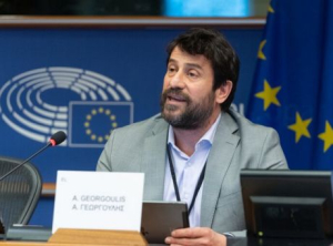 Υπόθεση Γεωργούλη: Ως και τρεις μήνες μέχρι να βγει απόφαση στο Ευρωκοινοβούλιο