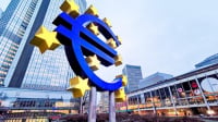 Οι αναλυτές δεν περιμένουν πλέον τα επιτόκια της ΕΚΤ να φτάσουν το 4%