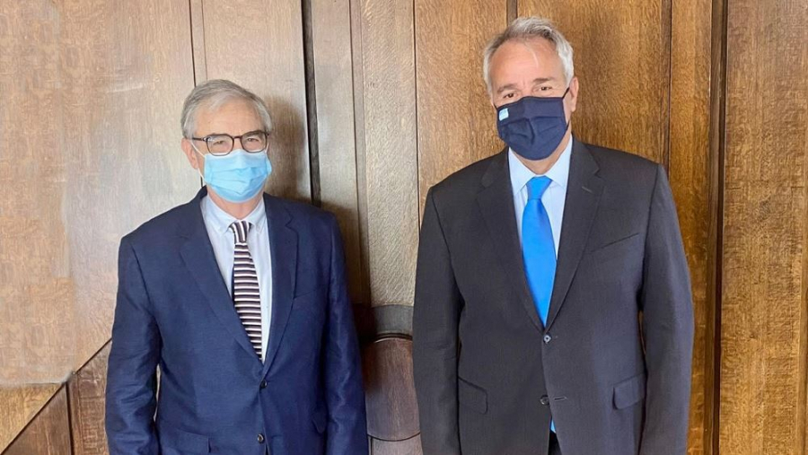 Η ενδυνάμωση της συνεργασίας ΥΠΕΣ με ΟΟΣΑ στο επίκεντρο της συνάντησης Βορίδη - Πρεβελάκη