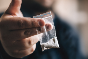 Αυξάνεται ανησυχητικά η χρήση ναρκωτικών σε νέες γενιές
