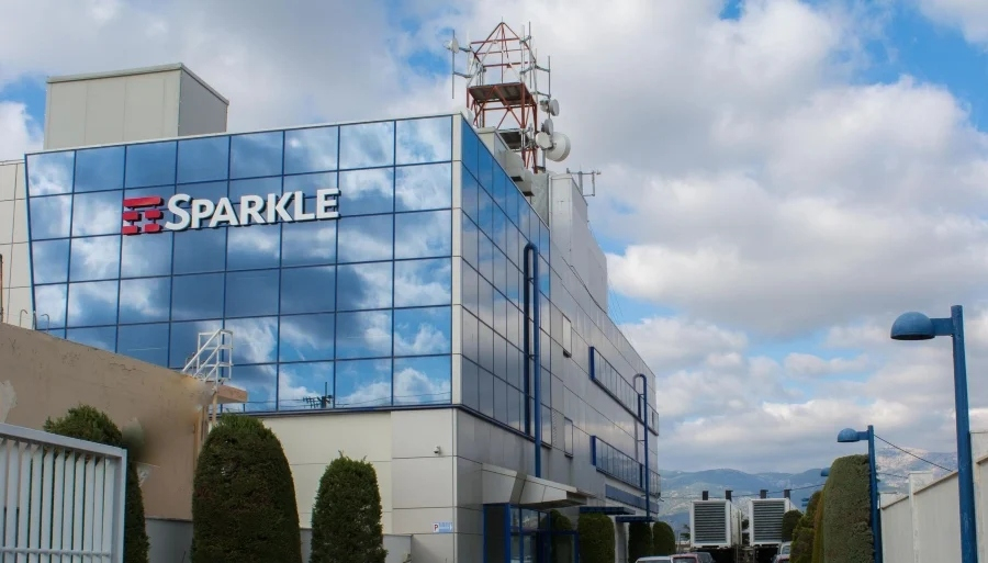 Sparkle: Υπογραφή συμφωνίας μεταπώλησης με την Anthropic για τη διάθεση του Claude μέσω του Amazon Bedrock