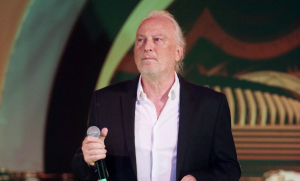 Εφυγε από τη ζωή ο τραγουδιστής Ρόμπερτ Ουίλιαμς