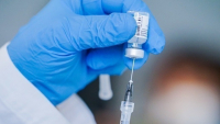 ΕΕ - Κορονοϊός: Νέα έκκληση από EMA για εμβολιασμό, ώστε να αποτραπεί «τέταρτο κύμα»