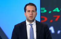 Τσάπαλος (ΥΠΕΘΟ): Βαριά πρόστιμα στους servicers για παραβάσεις - Πότε έρχεται επιπλέον «κούρεμα» έως 28% στα δάνεια