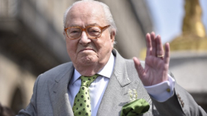 Γαλλία: Εσπευσμένα στο νοσοκομείο ο 94χρονος Ζαν Μαρί Λεπέν