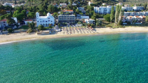 Ξενοδόχοι Αν. Μακεδονίας: Συγκρατημένη αιασιοδοξία, αλλά πρόβλημα η έλλειψη εποχικού προσωπικού