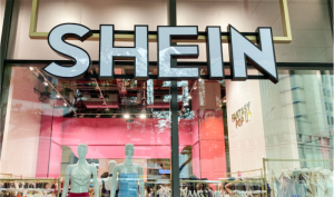 Γαλλία: Πιθανή απαγόρευση του Shein στη γαλλική αγορά