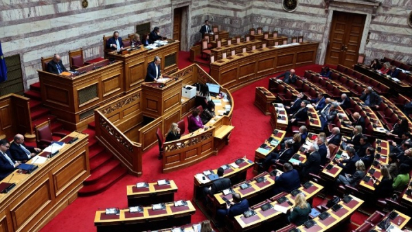 ΟΠΕΚΕΠΕ: Τσιάρας, Κεφαλογιάννης, Σκρέκας ζητούν άρση της βουλευτικής τους ασυλίας