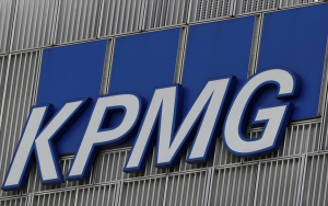 KPMG: "Ήπια και σύντομη" ύφεση βλέπουν οι CEOs