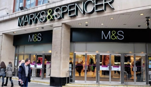 Marks &amp; Spencers: Τα Χριστούγεννα έσωσαν την παρτίδα του τελευταίου τριμήνου του 2022