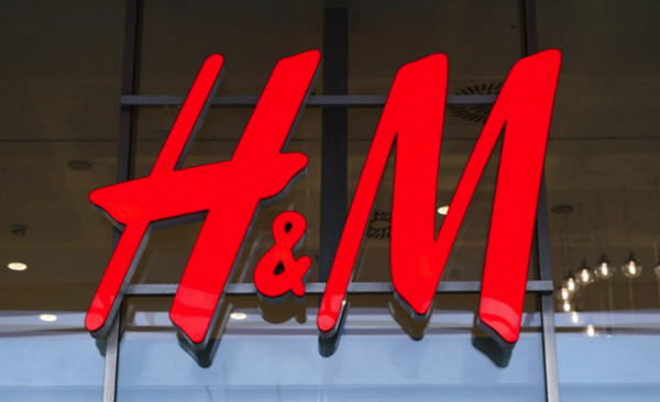 H&amp;M: Έχασε τον μισό τζίρο στην Ελλάδα το α' τρίμηνο του 2021