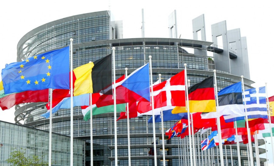 Μασάζ ευρωπαίων στη Βουλγαρία για να άρει το βέτο ένταξης της «γειτονικής χώρας» στην ΕΕ