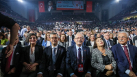 Τουρκία: Ο Οζγκιούρ Οζέλ, νέος πρόεδρος του Ρεπουμπλικανικού Λαϊκού Κόμματος