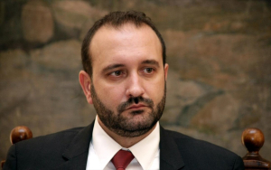 Κόλλιας (ΟΕΕ): Αντιαναπτυξιακή η διατήρηση του χαρτοσήμου στα επιχειρηματικά δάνεια