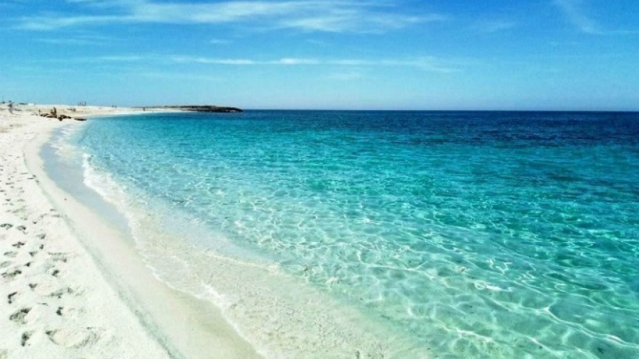 Σε εξέλιξη το πρόγραμμα ηλεκτρονικών πλειοδοτικών δημοπρασιών παραχώρησης απλής χρήσης αιγιαλού και παραλίας