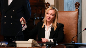 Ιταλία: Η Μελόνι ετοιμάζει πακέτο ενίσχυσης 10 δισ. ευρώ