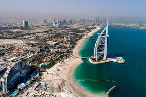 ΗΑΕ: Το Ντουμπάι αίρει τους περιορισμούς και επιτρέπει την λειτουργία στα ξενοδοχεία με μέγιστη χωρητικότητα