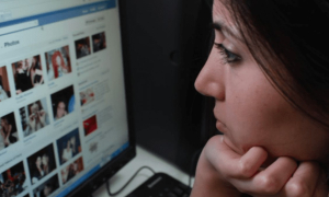 Μeta: Τι έδειξε νέα έρευνα για την επίδραση του Facebook στους χρήστες