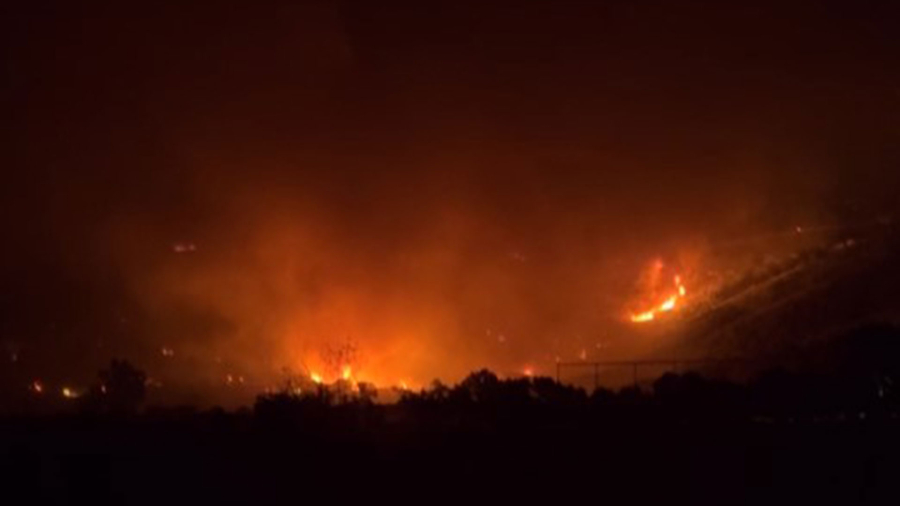 Εύβοια: Σε ύφεση η πυρκαγιά