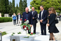 Σε κλίμα συγκίνησης τελέστηκε στο Α’ Νεκροταφείο η πολιτική κηδεία της Μαργαρίτας Παπανδρέου