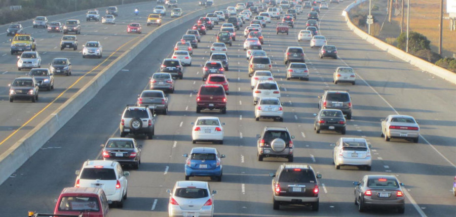 Οδική ασφάλεια: 4.000 λιγότεροι θάνατοι στην ΕΕ το 2020