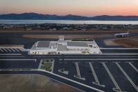 Intrakat: Υπεγράφη η σύμβαση για έργα αναβάθμισης του αεροδρομίου της Πάρου