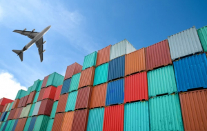 ΣΕΒΕ: Οι ελληνικές εξαγωγές οδεύουν προς νέο ρεκόρ φέτος