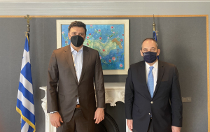 Συνάντηση Κικίλια - Πλακιωτάκη για κρουαζιέρα και υποβρύχια πάρκα