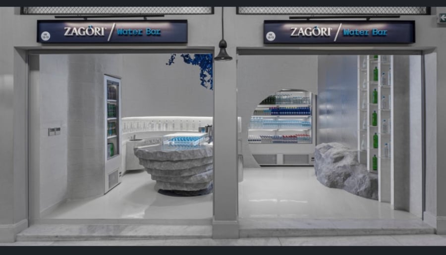 Φυσικό μεταλλικό νερό Ζαγόρι: Εγκαινίασε water bar στην Αγορά Μοδιάνο